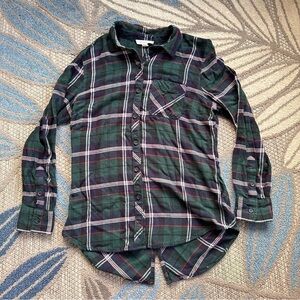 Beachlunchlounge collection Women’s Green/Red/Navy Plaid Button Down Shirt‎ XS